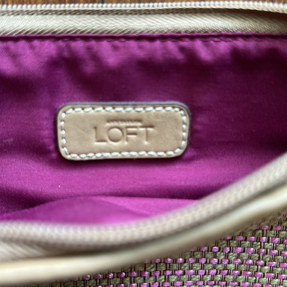🟠🟠Ann Taylor Loft Makeup/Accessory Bag🟠🟠